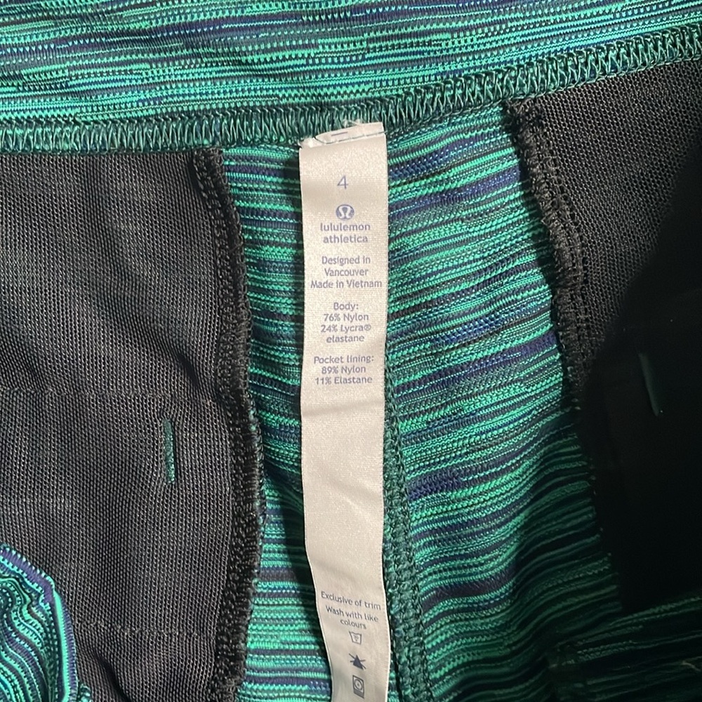 Lululemon Jet Crop Slim Pants - Picture 2 of 3